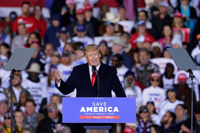 D. Trumpas žada malonę Kapitolijaus šturmo dalyviams, jei bus išrinktas prezidentu