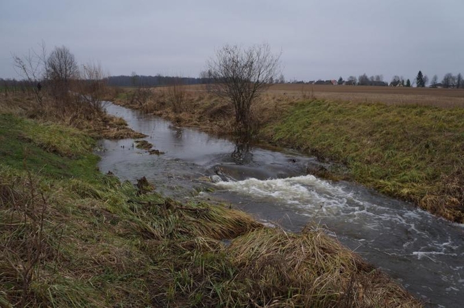 Vašuokoje - akmenų ir rąstų slenkstis 