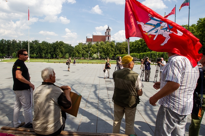 Lukiškių aikštės statusą reglamentuojančių teisės aktų turėtų sumažėti