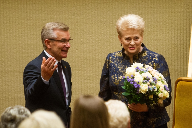 Seimo pirmininkas D. Grybauskaitei dėkojo už vertybinį stabilumą