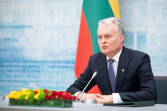 Visuomenė norėtų, kad prezidentas būtų griežtesnis valdantiesiems