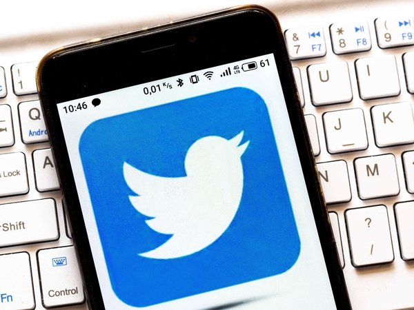 „Twitter“ tiria pranešimus apie veiklos sutrikimus visame pasaulyje
