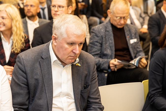A. Anušauskas: NATO turi pakviesti Ukrainą, o Lietuva pritars jos narystei