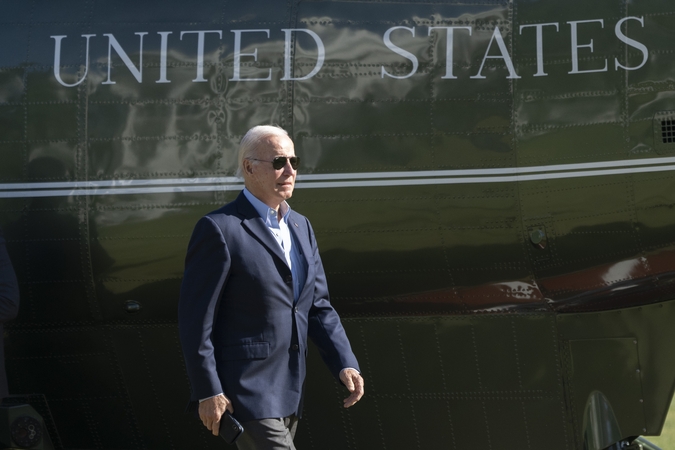 J. Bidenas žada Ukrainą aprūpinti pažangiomis oro gynybos sistemomis