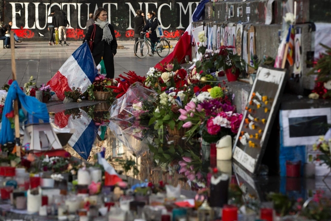 Ataka prieš „Charlie Hebdo“ – teroristų išpuolių bangos Prancūzijoje pradžia