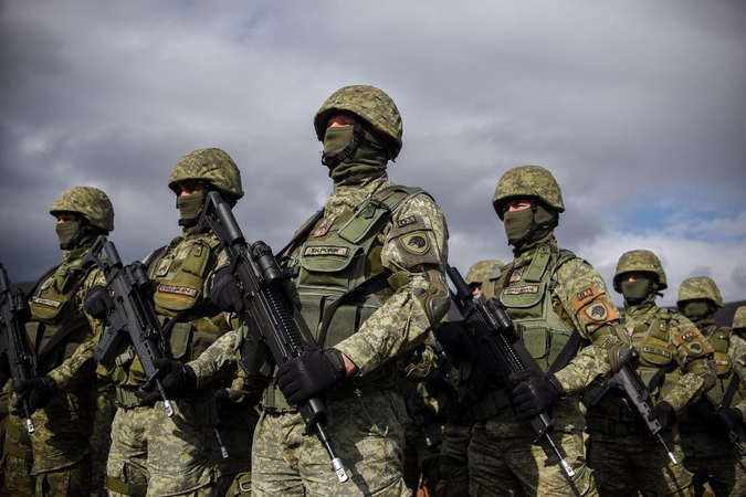 Lietuvoje lankysis vienas NATO itin greito reagavimo pajėgų vadų