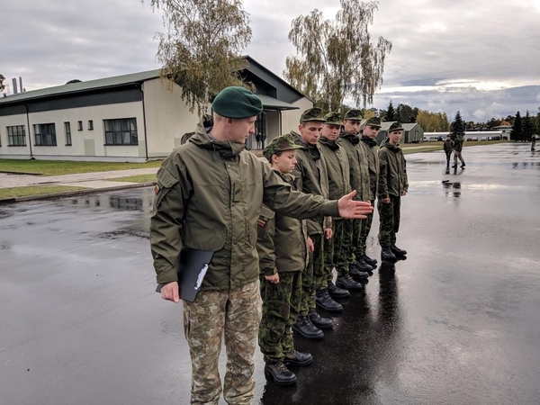 Tarnybą kariuomenėje pradėjo daugiau nei tūkstantis šauktinių