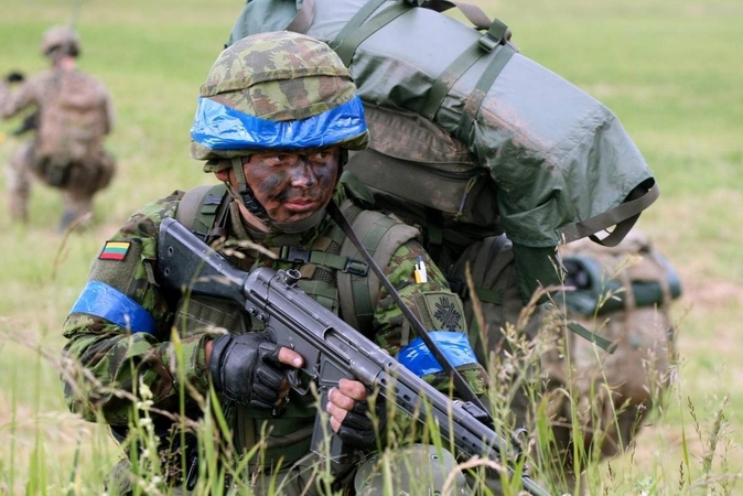 Lietuva – devinta pasaulyje pagal karinių išlaidų augimą