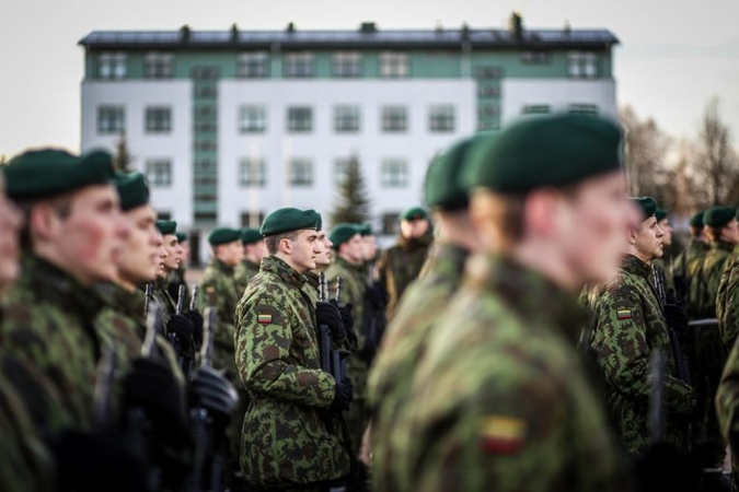 Valstybės kontrolė audito kariuomenėje ir KAM rezultatus paskelbs rudenį