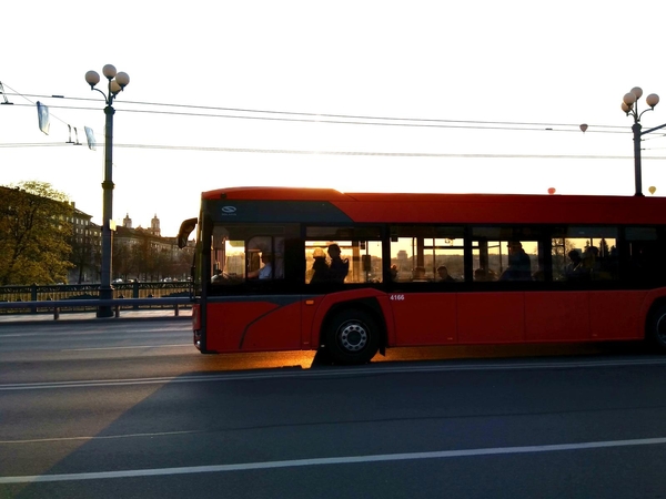 Perkeliama Padekaniškių viešojo transporto stotelė