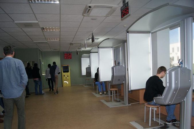 Lietuva išsiunčia teisės čia gyventi neturintį Nigerijos pilietį
