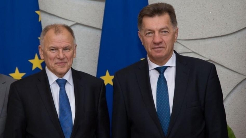 Premjeras su EK komisaru kalbėjo apie investicijų svarbą