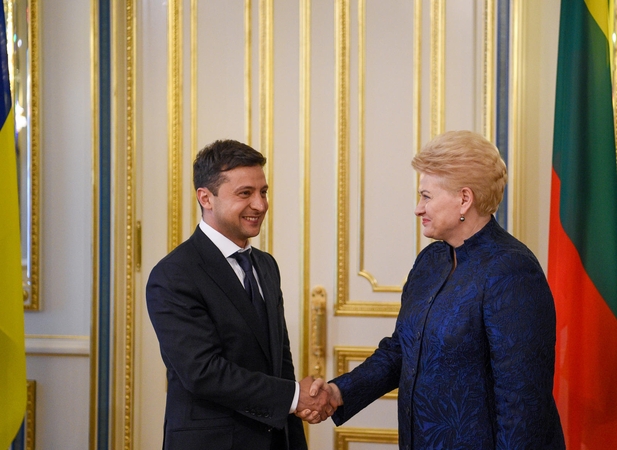 Prezidentės patarėjas: V. Zelenskio ryžtas rodo, kad jis – ne tik serialo herojus