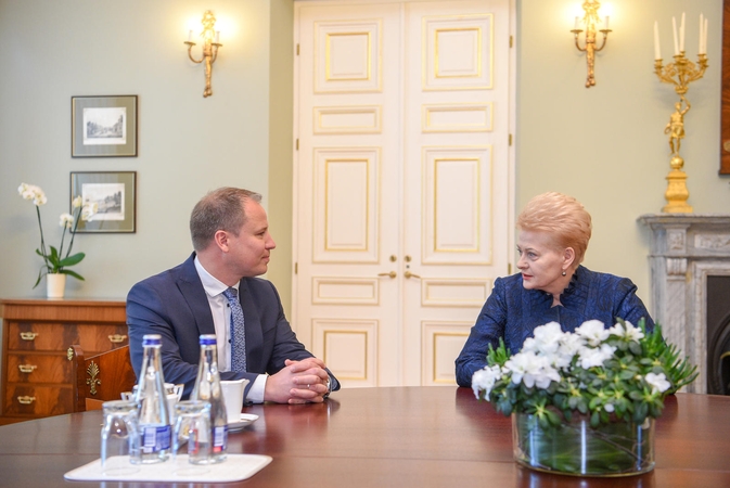 Prezidentė sprendimą dėl G. Surplio žada artimiausiu metu