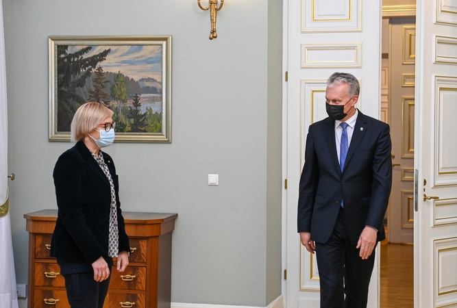 Prezidentui nekilo abejonių dėl J. Šiugždinienės patirties aukštajame moksle