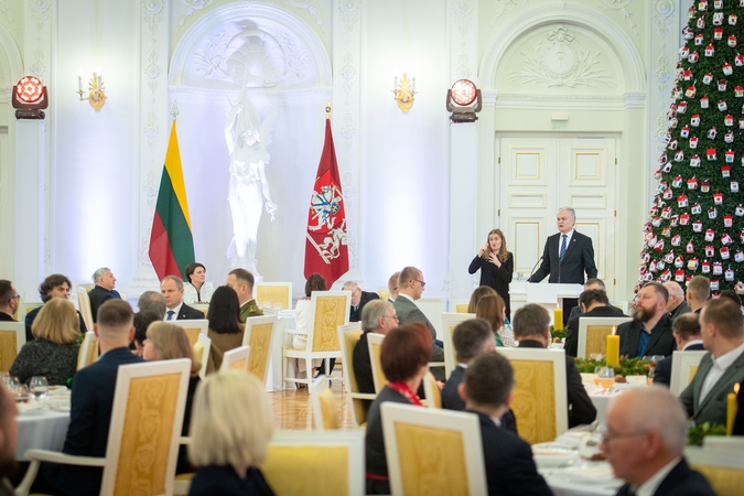 G. Nausėda Maldos pusryčiuose: blogiui siautėjant mums šviečia žmonės, nešantys viltį