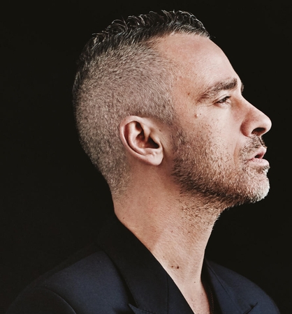 Vilniuje koncertuos širdžių ėdikas E. Ramazzotti 