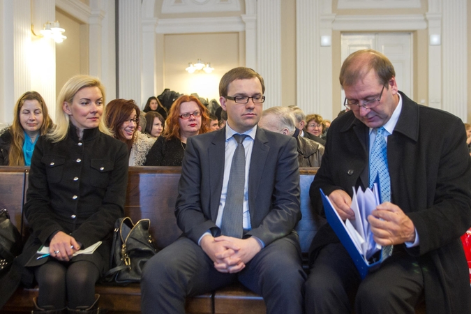 Darbo partijos byla: V. Uspaskichas išteisintas ir už grotų nesės (papildyta)