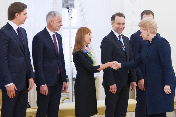 Prezidentė svarbiausiu prioritetu laiko švietimo sistemos reformą