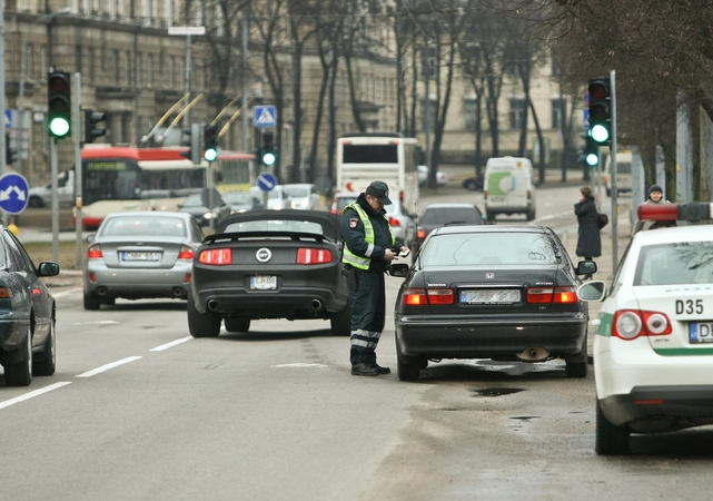 Balandžio mėnesį - prevencinės priemonės šalies keliuose