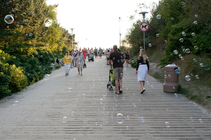 Savaitgalį dar džiugins saulėtas dangus, pirmadienį – jau pokyčiai