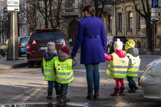 Kodėl vis neprisiruošiame nešioti atšvaitų?