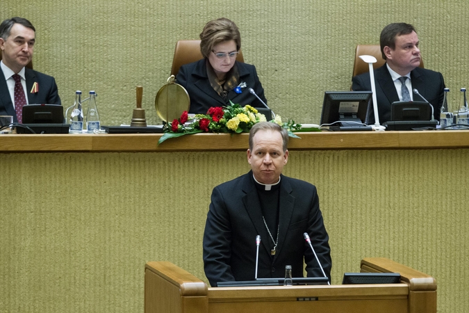 Arkivyskupas G. Grušas per Laisvės gynėjų dienos minėjimą ragino globoti šeimą
