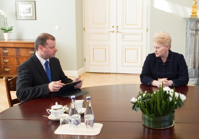 Konfliktas su prezidente – S. Skvernelio bandymas sutelkti rinkėjus?