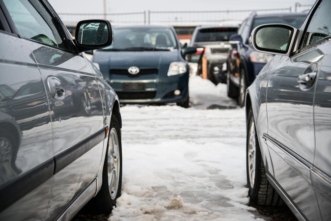 Keičiasi automobilių statymo tvarka dalyje Naujamiesčio