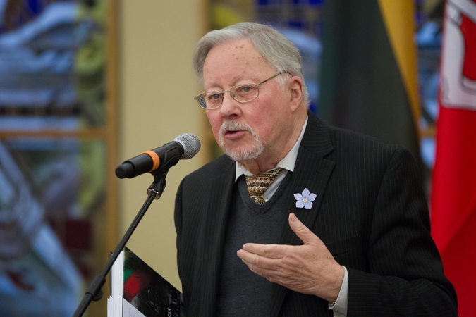 V. Landsbergis: reikia nereaguoti į tokį brutalų Rusijos kišimąsi