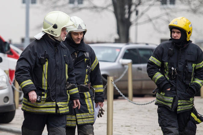 Po gyvybę nusinešusio gaisro – ugniagesių vizitai