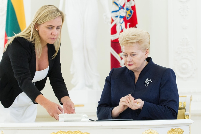 Prezidentė pasirašė Šeimos stiprinimo įstatymą