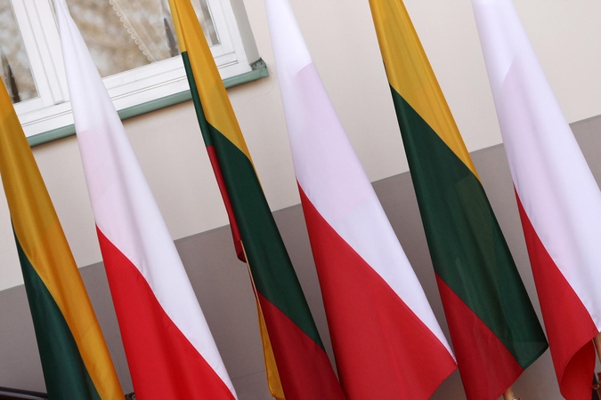 Į Lietuvą aiškintis dvišalių santykių problemų atvyksta Lenkijos delegacija