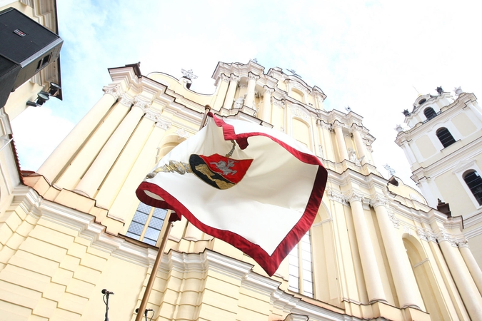 Vilniaus universitetas dėl plagiato panaikino daktaro laipsnį