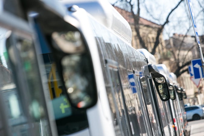 Keisis 32 ir 73 autobusų maršrutų trasos