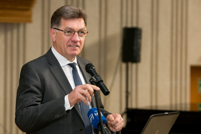 Premjeras teigia nieko nežinantis apie „Gazprom“ pasiūlymą mažinti dujų kainą