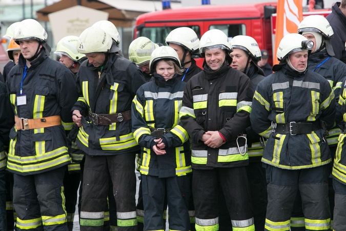 Socialinės garantijos suviliojo lietuvius tapti ugniagesiais savanoriais