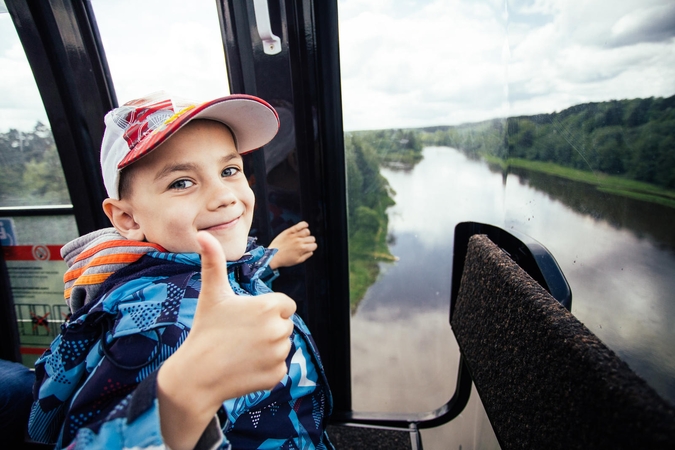 Keliauti po Lietuvą – madinga: 11 įdomių faktų apie vietinį turizmą