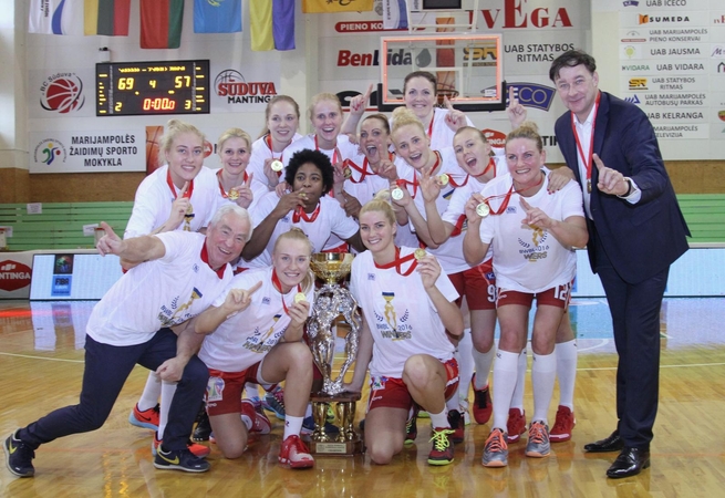 BWBL čempionių titulas – Marijampolės „Sūduvos“ krepšininkėms