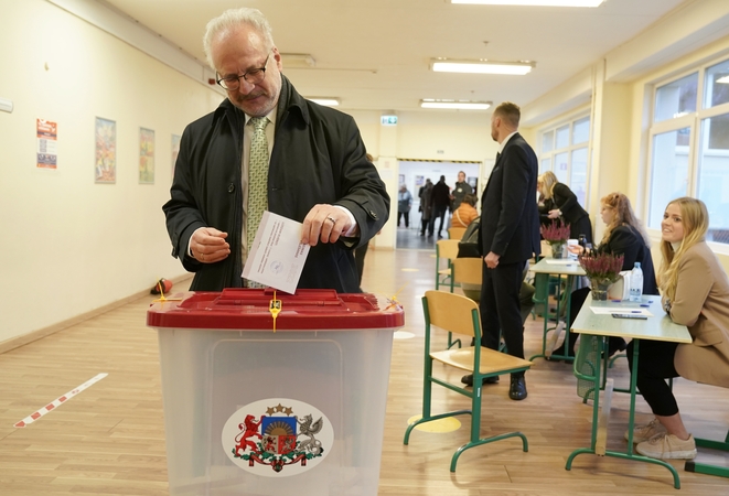 Latvijoje vyksta karo Ukrainoje temdomi parlamento rinkimai