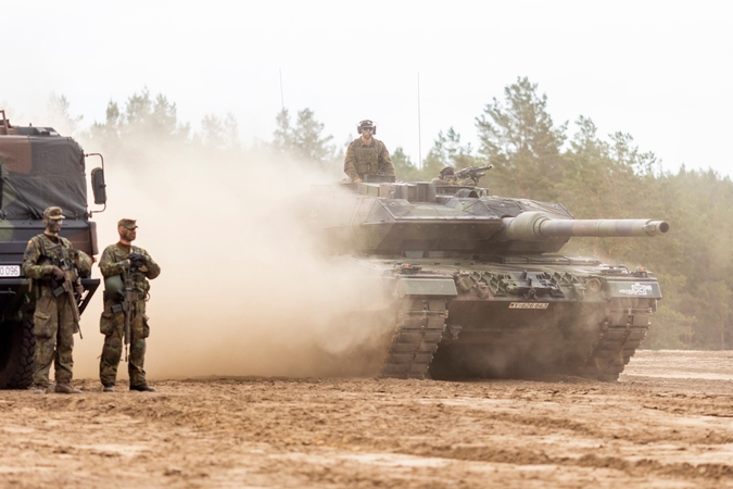 Vyriausybė siūlo išimtis įstatymuose statant NATO kariams reikiamą infrastruktūrą