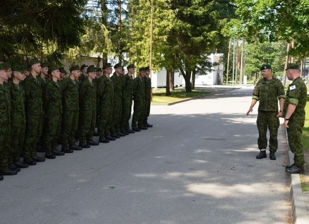 Tarnybą Tauragės rajone pradeda pusė tūkstančio šauktinių