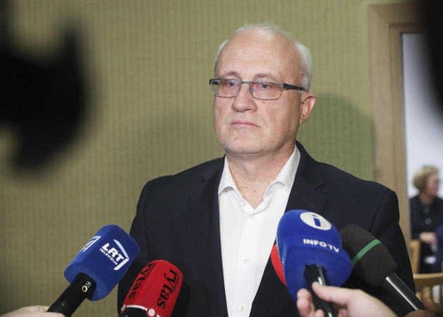 LRT pateikė skundą dėl Seimo nario S. Jakeliūno kalbų