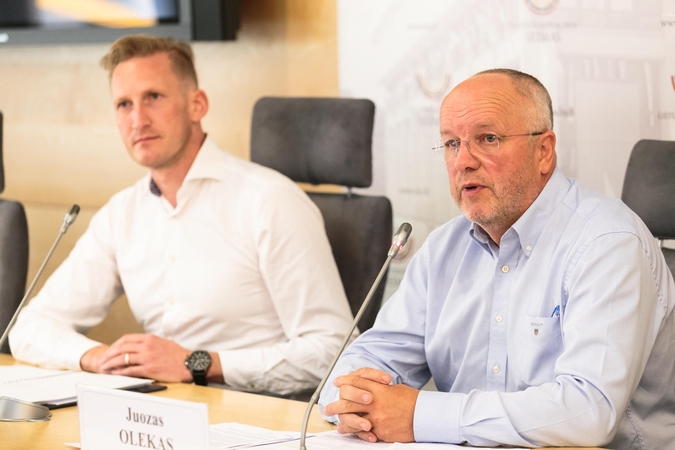 Socialdemokratai toliau kritikuoja aplinkos ministrą