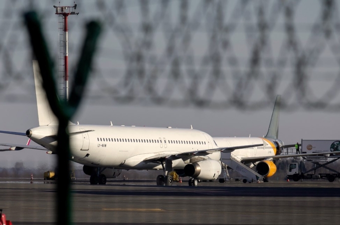 Ukraina uždarė oro erdvę: atšaukti du skrydžiai iš Vilniaus į Kijevą