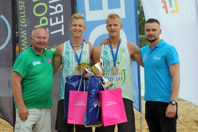 Nemuno saloje – favoritų pergalė