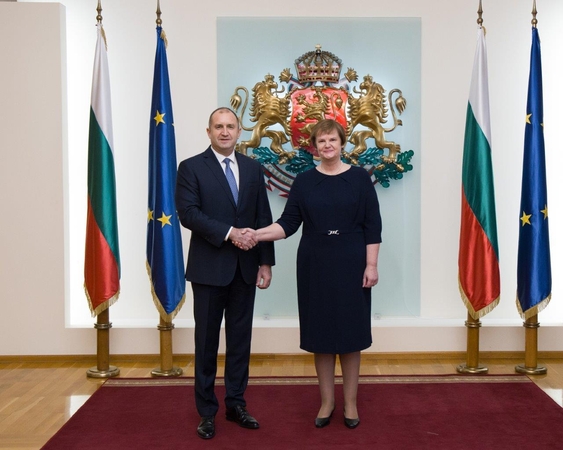 Lietuvos ambasadorė įteikė skiriamuosius raštus Bulgarijos prezidentui