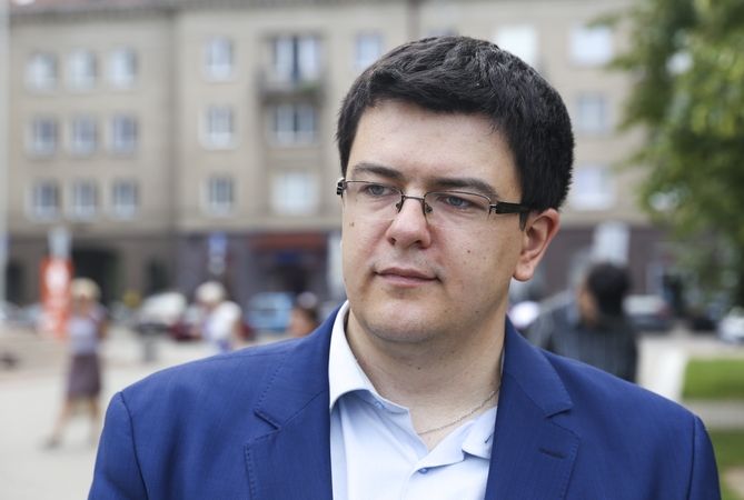 Nacionalinį susivienijimą į Seimą ves V. Sinica, partijos lyderis – penktas