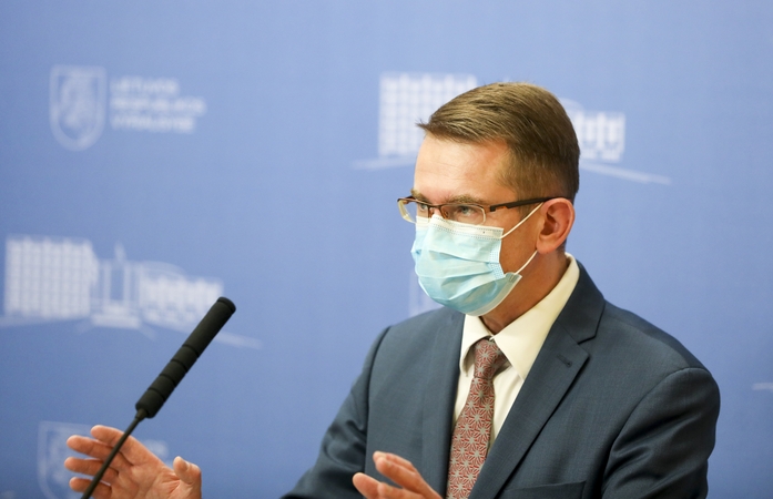 „Valstiečiai“ nuo ketinimų inicijuoti interpeliaciją A. Dulkiui neatsitraukia: rinks parašus
