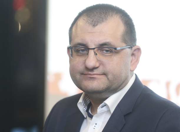 VTEK tirs, ar V. Kasiulevičius nesupainiojo interesų prašydamas skiepų žmonai